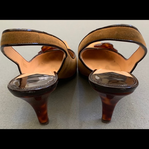 Vintage Louis Vuitton suede heels- pre loved - Picture 4 of 8
